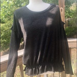 NWT ✨Peplum Hem Charcoal Sweater